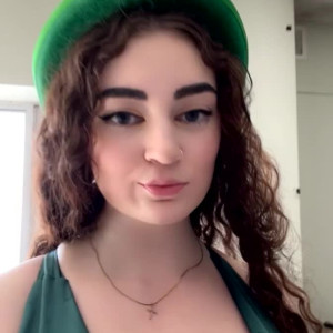 Video by l3m3j3 published on April 8,2023 07:40:00 - BestThots