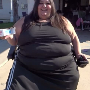 Video by ssbbwleighton published on July 20,2023 14:30:00 - BestThots