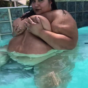 Video by ssbbwleighton published on June 16,2023 15:17:00 - BestThots