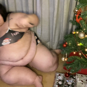 Video by sweetaspeachesss published on July 5,2023 09:38:00 - BestThots