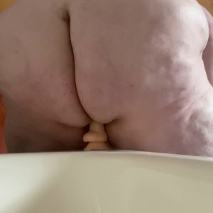 Video by sweetaspeachesss published on April 22,2023 04:46:00 - BestThots