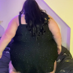 Video by sweetaspeachesss published on July 25,2023 03:57:00 - BestThots