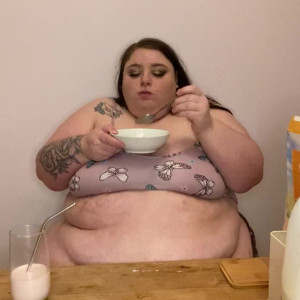 Video by sweetaspeachesss published on March 14,2023 02:13:00 - BestThots