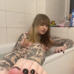Video by emilypiexo published on April 30,2023 05:56:00 - BestThots