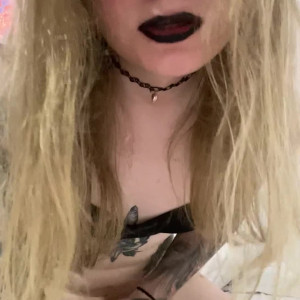 Video by emilypiexo published on May 6,2023 08:30:00 - BestThots