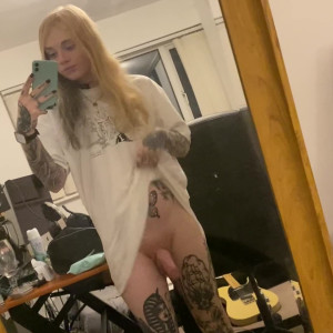 Video by emilypiexo published on April 11,2023 22:05:00 - BestThots