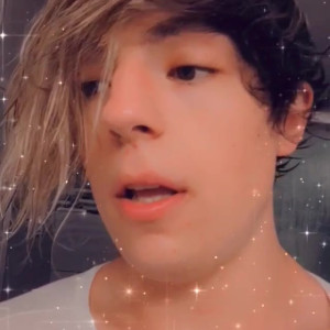 Video by queerbunnybabe published on July 23,2023 21:49:00 - BestThots