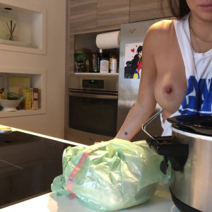 Video by asaakira published on April 19,2023 08:00:00 - BestThots