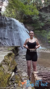 Video by lochnessa93 published on January 21,2025 04:02:07 - BestThots