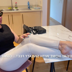 Video by goddess_grazivideos published on April 24,2023 17:19:00 - BestThots