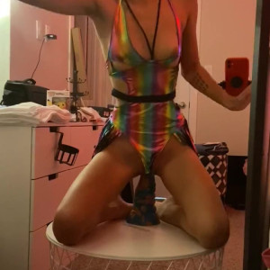 Video by venus_kittyxo published on July 21,2023 13:31:00 - BestThots