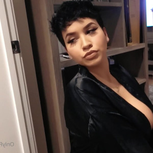 Video by stephmurvesvip published on March 10,2023 02:29:00 - BestThots