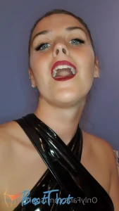 sophiatruee #9737691