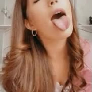 Video by clubevelynclaire published on August 25,2023 19:08:20 - BestThots