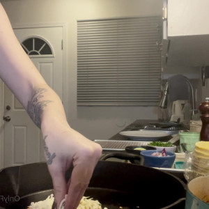 Video by primetimeisla published on March 27,2023 14:40:00 - BestThots
