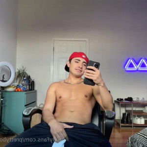 Video by prettyboyaedan published on March 16,2023 12:10:00 - BestThots