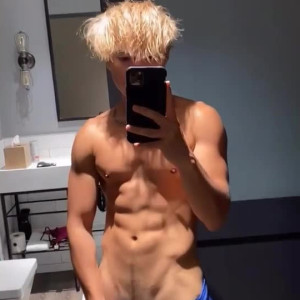 Video by prettyboyaedan published on March 7,2023 15:27:00 - BestThots