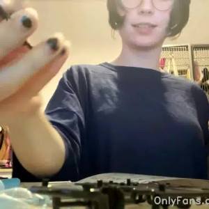 Video by ickyy published on August 25,2023 20:03:39 - BestThots