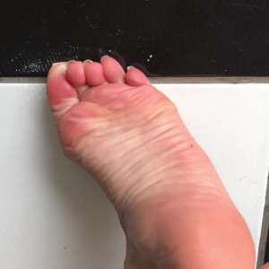 Video by feetbraga published on April 13,2023 11:49:00 - BestThots