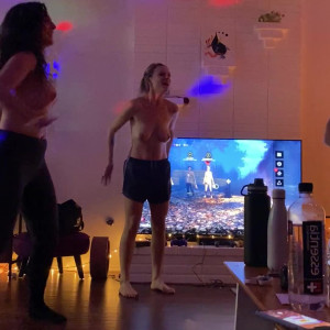 Video by nakedbakers published on April 16,2023 19:45:00 - BestThots