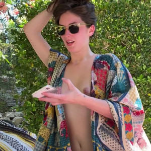 Video by nakedbakers published on March 6,2023 01:46:00 - BestThots