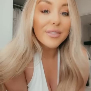 lexiraex #3610418
