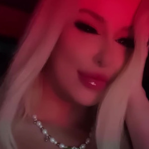 Video by tanamongeau published on April 1,2023 08:31:00 - BestThots
