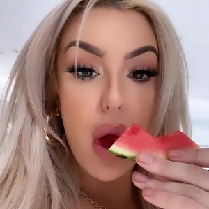 Video by tanamongeau published on June 15,2023 04:31:00 - BestThots