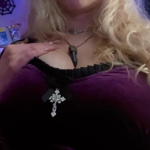 Video by rose477 published on May 6,2023 04:49:00 - BestThots