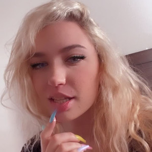 Video by rose477 published on May 8,2023 16:45:00 - BestThots