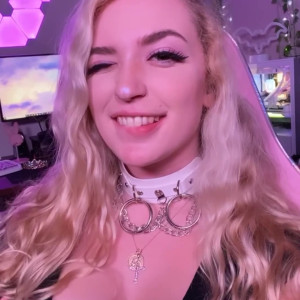 Video by rose477 published on June 12,2023 14:31:00 - BestThots