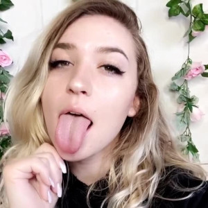 Video by rose477 published on July 22,2023 19:31:00 - BestThots