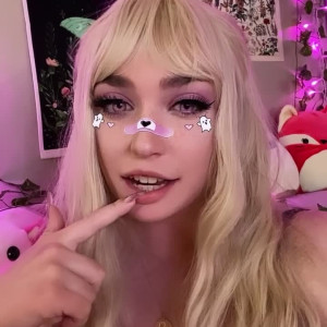Video by rose477 published on July 19,2023 20:48:00 - BestThots