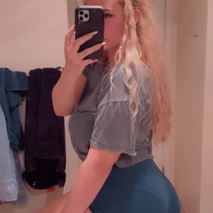 Video by rose477 published on August 22,2023 00:27:00 - BestThots