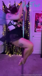 Video by gummyghostgirl published on January 26,2025 23:03:16 - BestThots