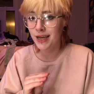 Video by solairebellaire published on April 3,2023 00:34:00 - BestThots