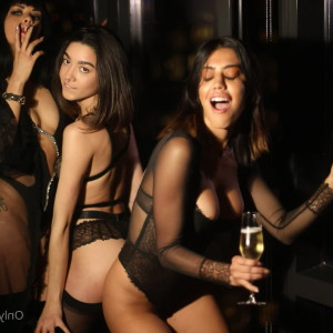 Video by stonedapril published on April 7,2023 03:35:00 - BestThots