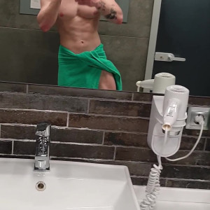 Video by nikolasnotcage published on April 19,2023 01:29:00 - BestThots