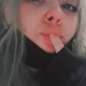 Video by venomous_dolly published on June 18,2023 15:53:00 - BestThots