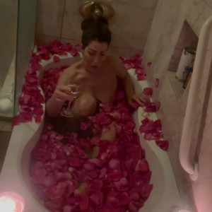 Video by mrsbellecakes published on June 15,2023 15:37:00 - BestThots