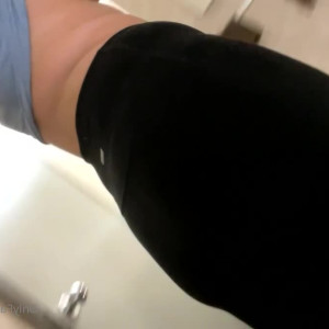 nicebassblondie #4694148