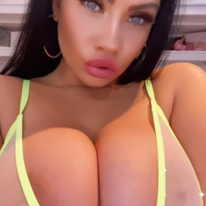 Video by lexidollxxx published on August 25,2023 23:33:18 - BestThots