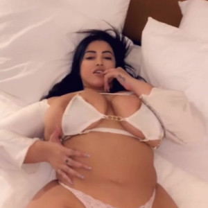 Video by realdiamonddoll published on July 20,2023 07:44:00 - BestThots
