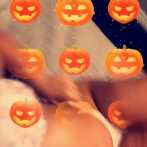 Video by realdiamonddoll published on June 4,2023 02:11:00 - BestThots