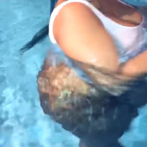 Video by realdiamonddoll published on June 24,2023 07:18:00 - BestThots