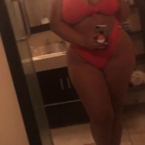 Video by realdiamonddoll published on April 8,2023 04:35:00 - BestThots