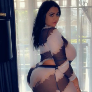 Video by realdiamonddoll published on March 15,2023 07:41:00 - BestThots