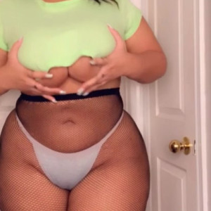 Video by realdiamonddoll published on May 8,2023 16:56:00 - BestThots