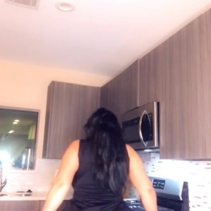 Video by realdiamonddoll published on August 6,2023 04:43:00 - BestThots