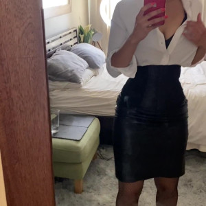Video by mistresssophiasahara published on March 23,2023 00:43:00 - BestThots
